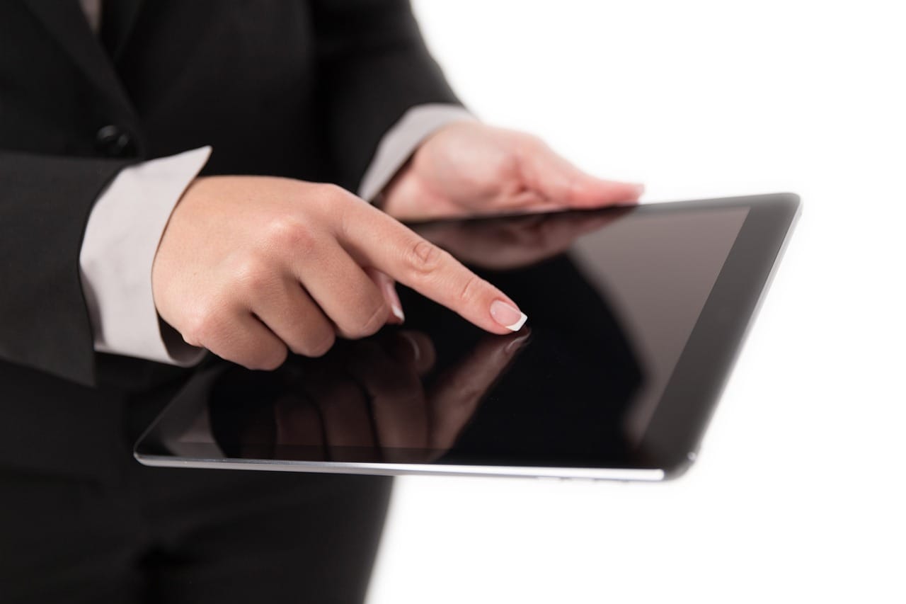 Jak złożyć wniosek o kredyt bez BIK z telefonu?